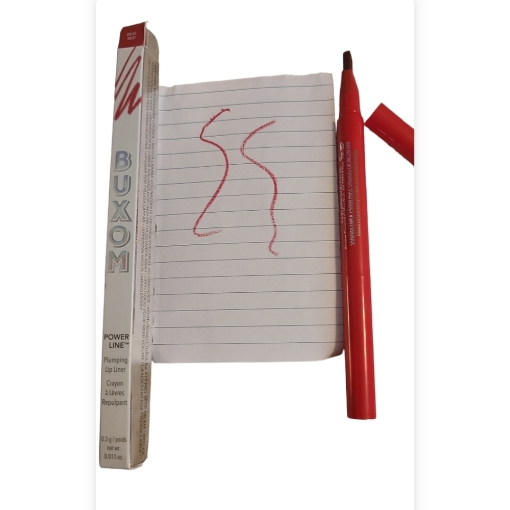 NEW IN BOX BUXOM Power Line Plumping Lip Liner Crayon w Brush in Real Red